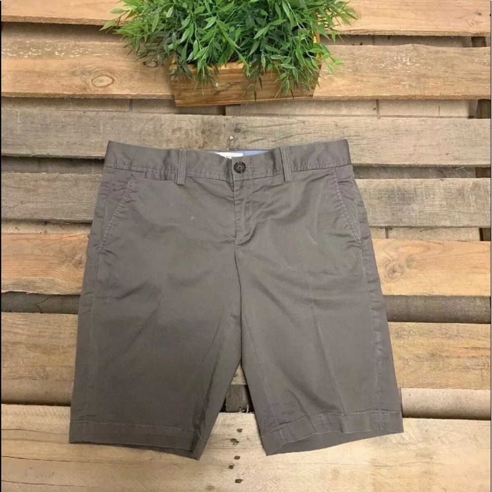 Banana Republic Woman’s Stretch Bermuda Shorts